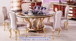 set kursi makan finishing emas