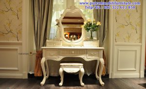 set meja rias mewah jepara