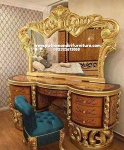 Meja Rias Ukir Mewah Modern