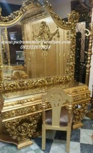 Meja Rias Ukir Mewah Kamar Tidur