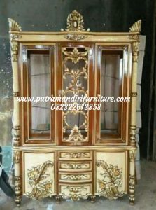 Lemari Hias ukir best seller Jepara