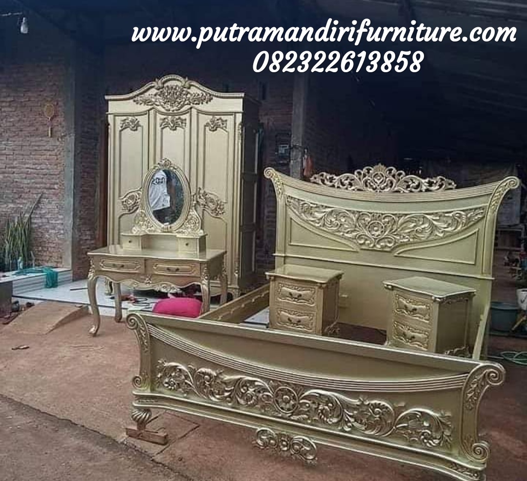 Tempat Tidur Ukir Mewah king size Tempat Tidur Ukir Mewah king size