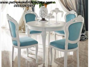Set Kursi Makan Sofa