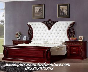 Set Tempat Tidur Clasico