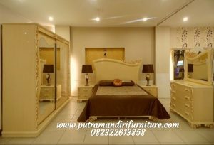 Set Kamar Tidur Gracia