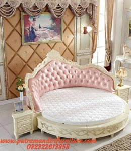 Daybed ukir Italian mewah
