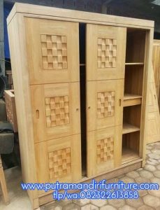 Lemari Pakaian Jati Slading 3 Pintu