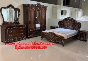 Set Kamar Tidur Klasik Winangun