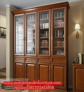 Lemari Buku Jati Clasical