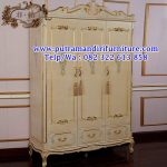 lemari pakaian 3 pintu ukiran royal klasik