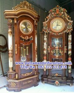 lemari jam hias mewah ukiran