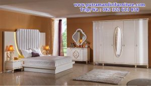 set kamar tidur mewah model terbaru