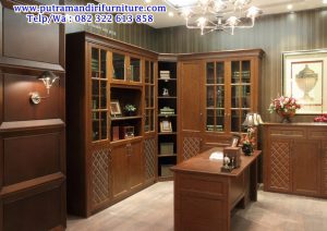 lemari buku kayu kaca