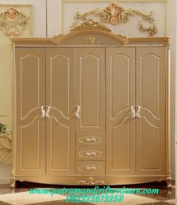 Lemari Pakaian Ukir Modern Mewah