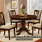 Set Meja Makan Bundar