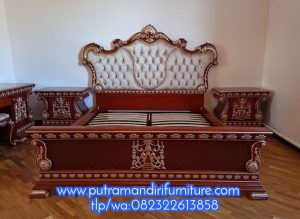 Set Kamar Tidur Klasik Cardinal