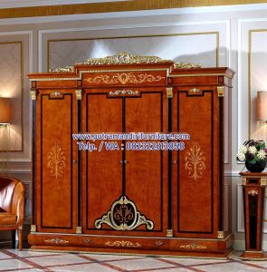 Lemari Pakaian Kayu Jati Mewah Lukis Klasik Terbaru