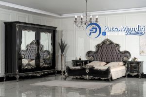 Kamar Tidur Klasik Mewah Ukiran Set Lemari Pakaian Jepara