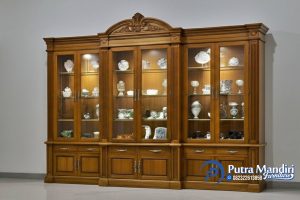 Lemari Hias Mewah Jati Klasik 6 Pintu