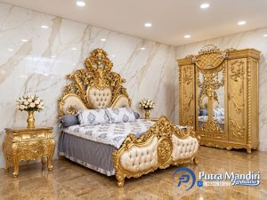 Set Tempat Tidur Ukiran Rococo Ukiran Jepara