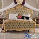 Tempat Tidur Ukiran Warna Gold Klasik Jepara